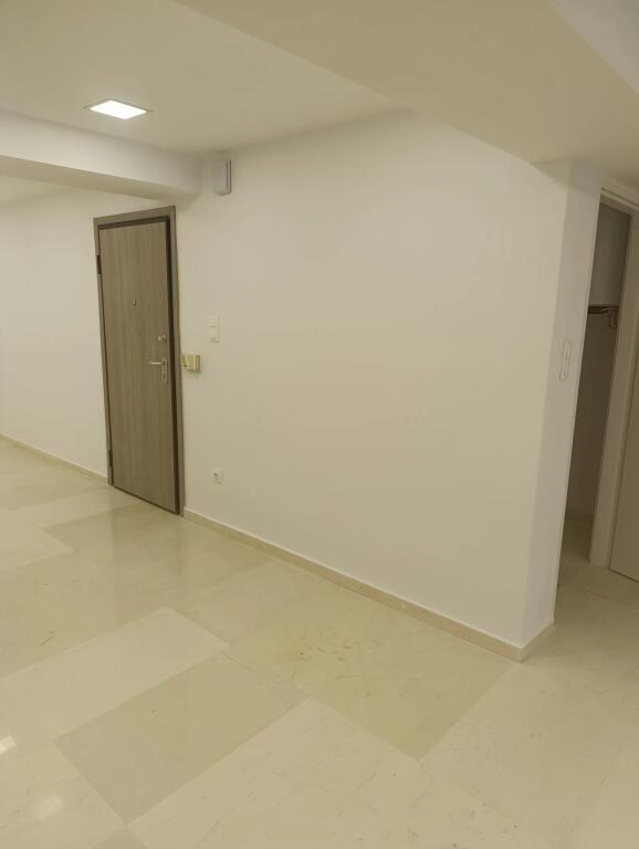 Dyqan Me Qera prane Gjimnazit Partizani (ID BD21729) Tirane