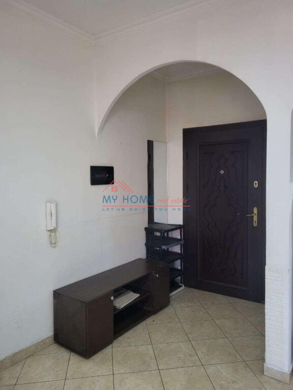 Appartamento 2+1 in affitto ad Astir