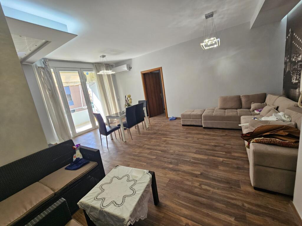 Vendesi in vendita Appartamento 2+1 – Astir