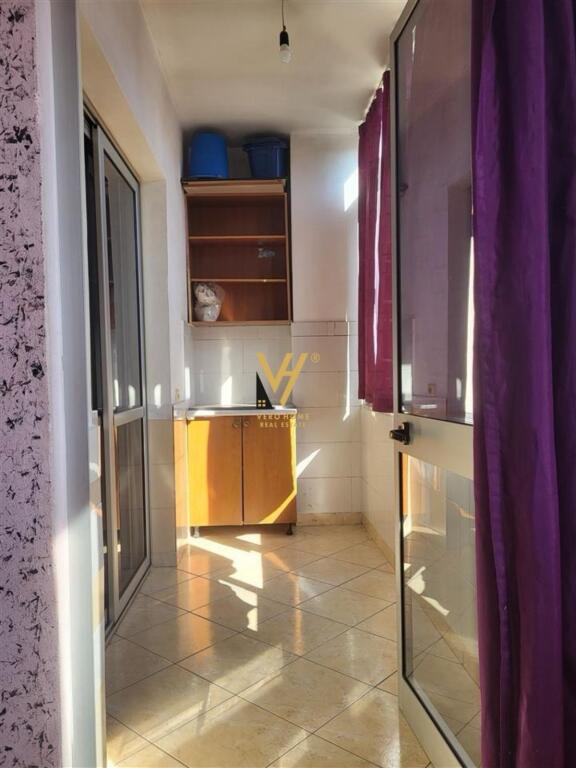 APARTAMENT 2+1+BLK ME QERA NE ASTIR 450 EURO