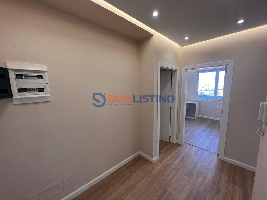 Shitet Apartament 2+1 te Kompleksi Golden Park 3