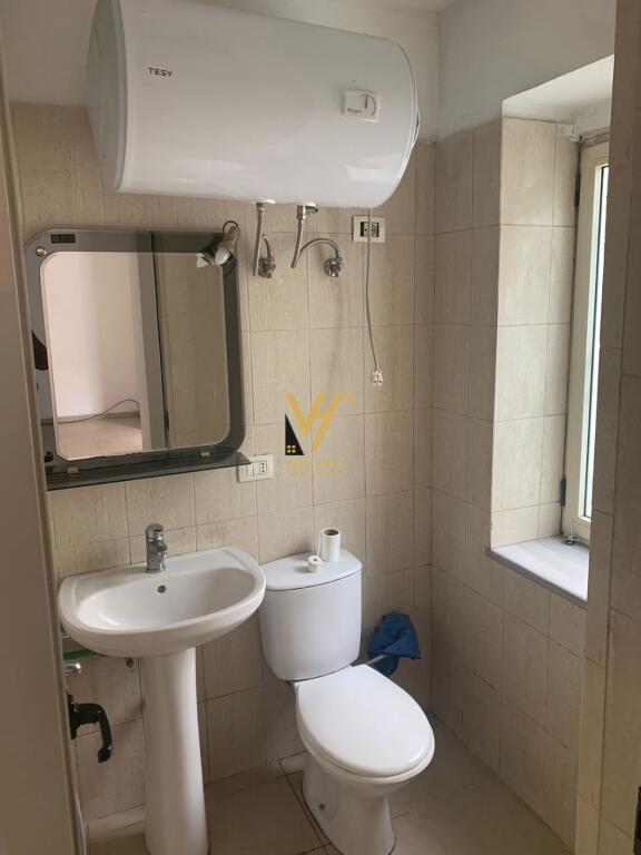 UFFICIO 35 M2 IN AFFITTO PRESSO LO STADIO DINAMO 400 EURO