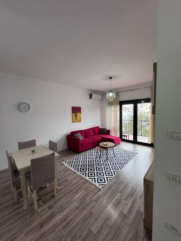 Apartment 1+1 for rent in the "Green City" complex in Astir.
