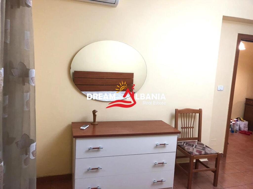 Apartament 1+1 me qera Te Ish-Parku, rruga Vace Zela (ID 42111411).
