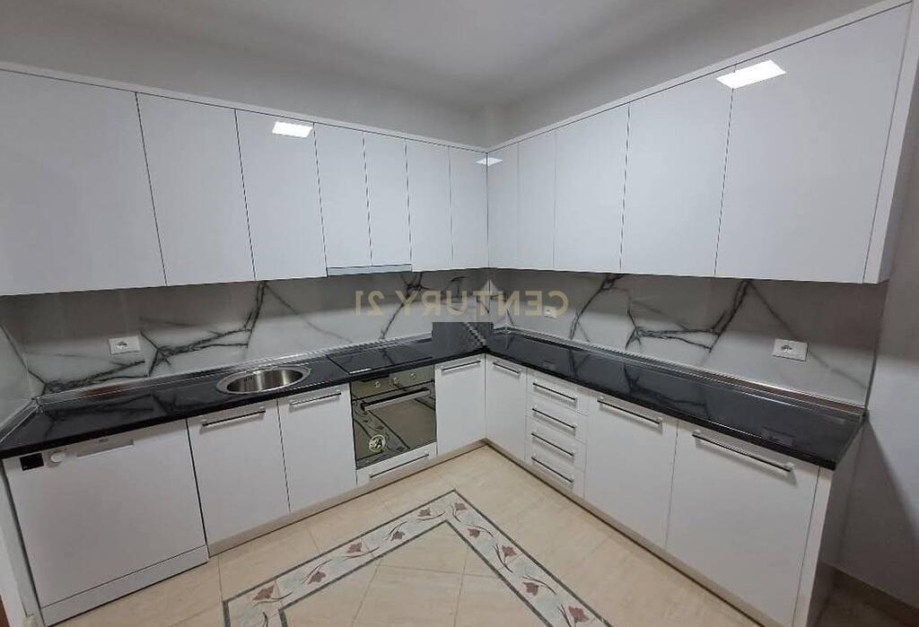 Duplex in affitto in Rruga e Dibres