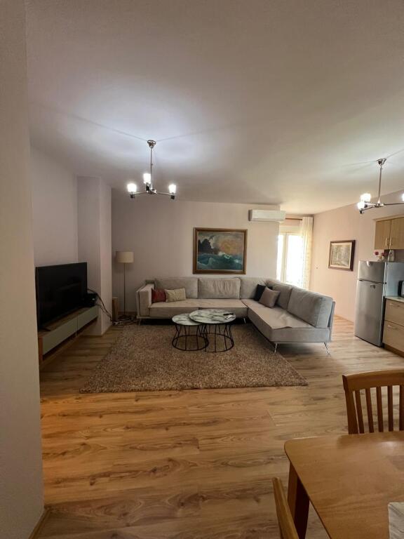 Apartament 1+1 per qira Ambasada amerikane