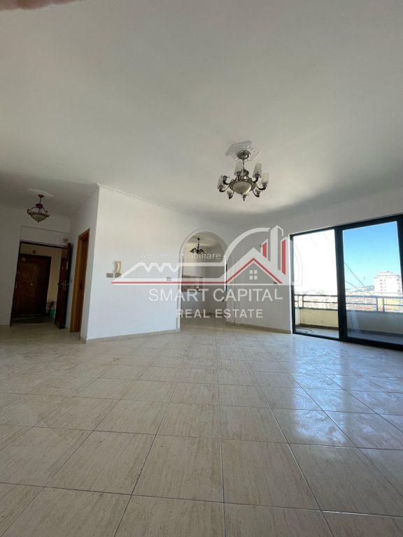 APPARTAMENTO 2+1+2 IN VENDITA SU BOULEVARD-VLORË!