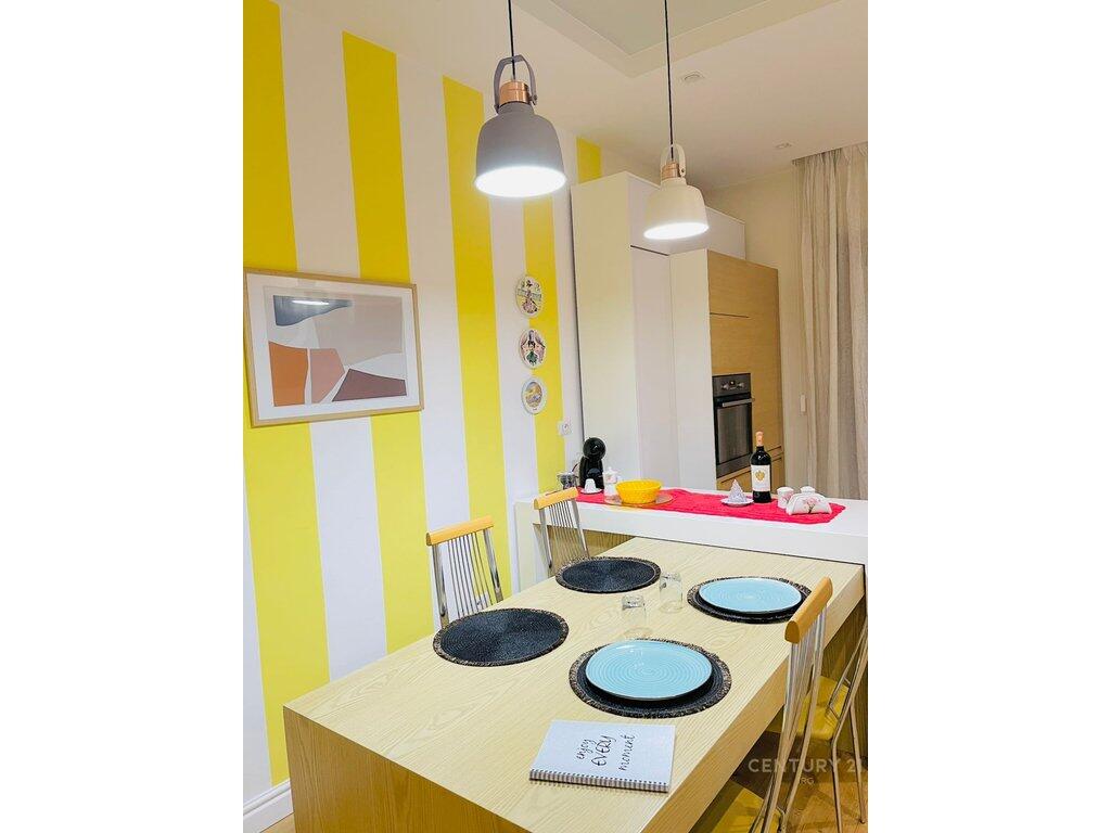 Apartament 2+1 me Qira – Myslym Shyri, Tiranë