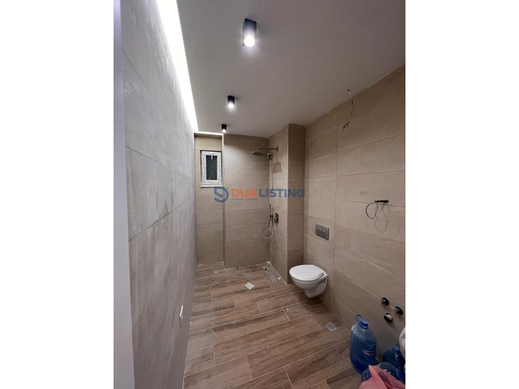 Shitet Apartament 2+1 te Kompleksi Golden Park 3