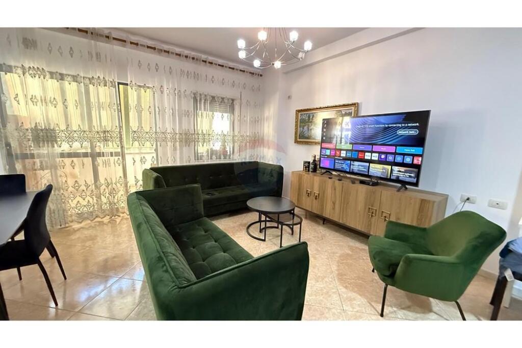 Apartament 2+1 për qira në Kompleksin Dinamo!