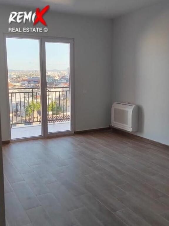 JEPET ME QERA APARTAMENT 2+1 PRANE ZJARREFIKESES DURRES PALLAT I VITIT 2023