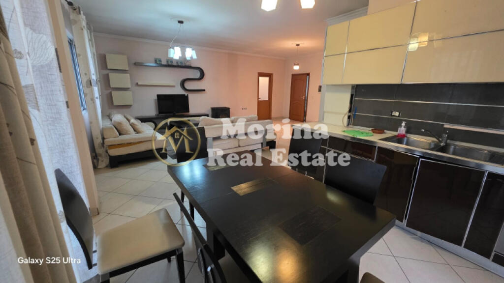 Affitto, Appartamento 3+1, Comune di Parigi, 650 euro/mese