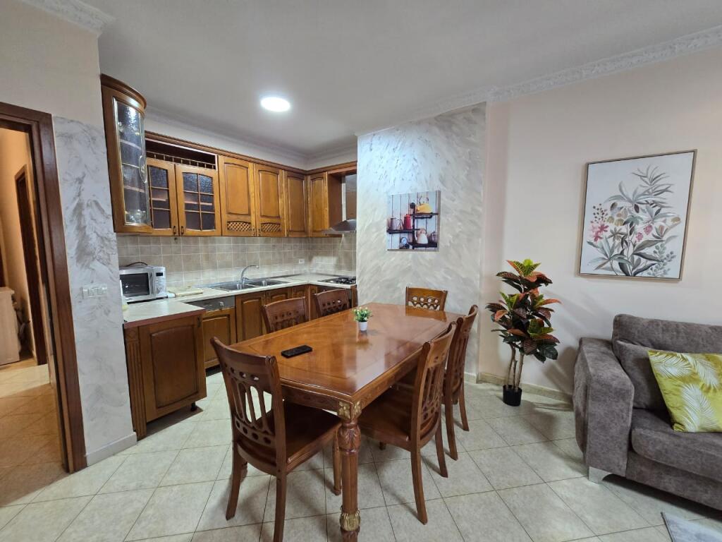 Affittasi appartamento 2+1+2 bagni presso l'ex Esposizione