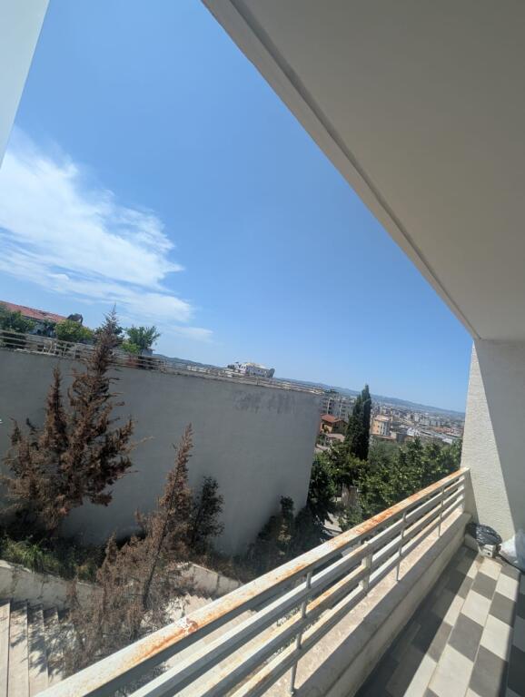 Shesim apartament 1+1 prane Autokalase,Fresk