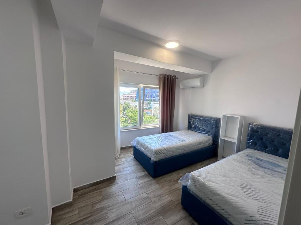 Duplex me qera në Kodra e Diellit 2