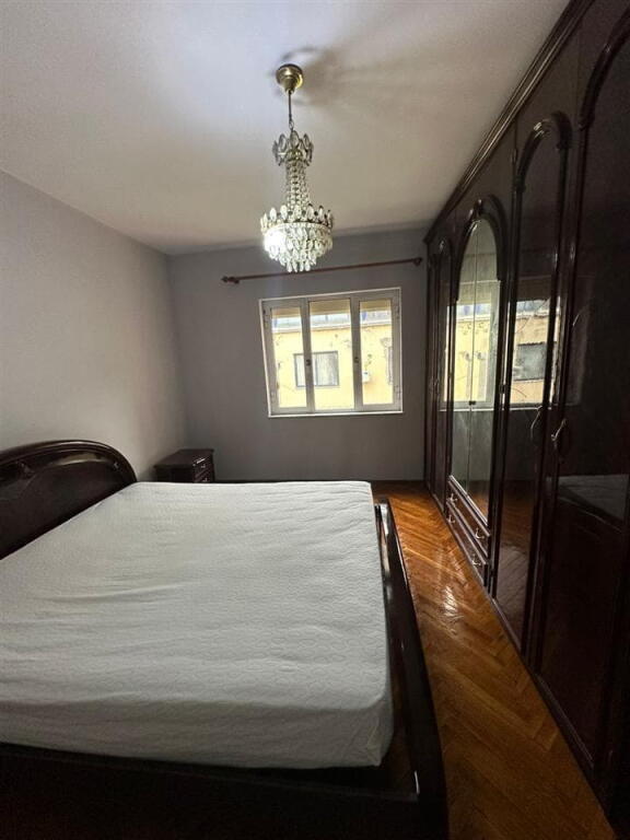 Affittasi appartamento 2+1 in Bulevardi Zogu i Pare (ID B22178)