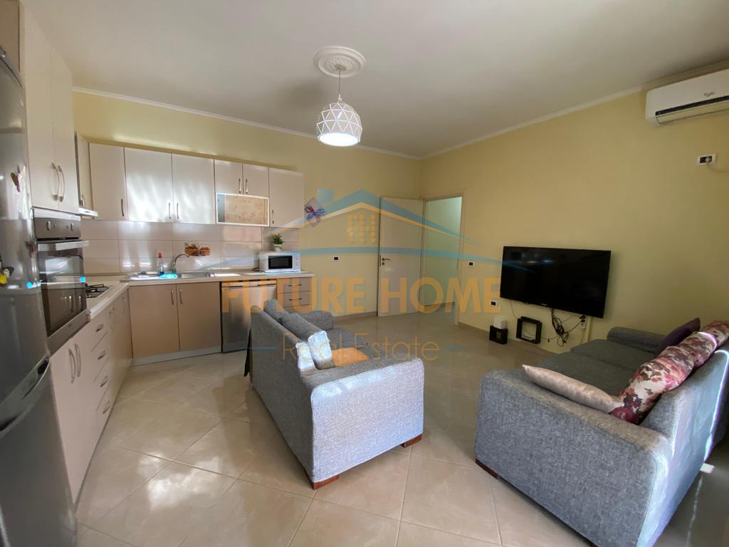 Shitet, Apartament 2+1,  Unaza e Re