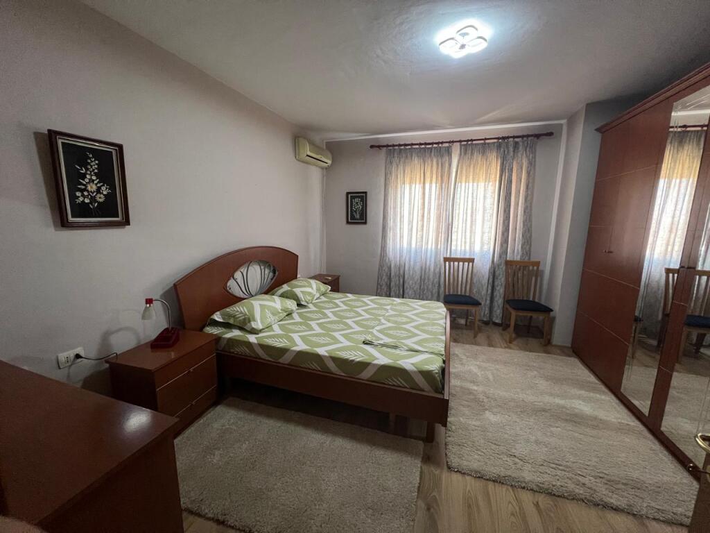 Apartament 1+1 per qira Ambasada amerikane