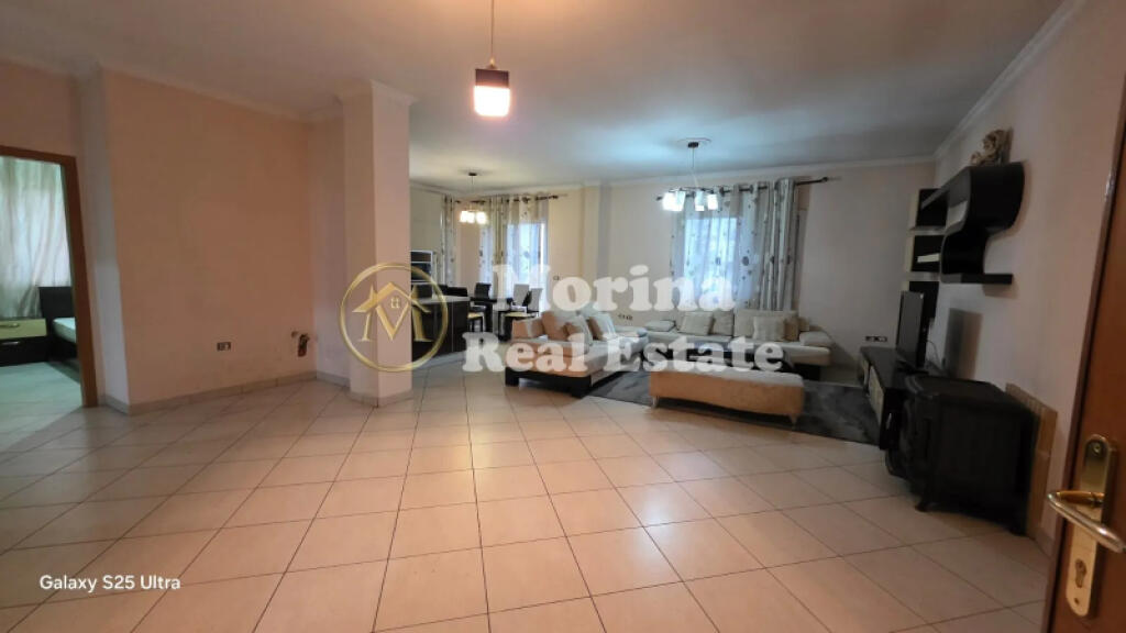 Affitto, Appartamento 3+1, Comune di Parigi, 650 euro/mese