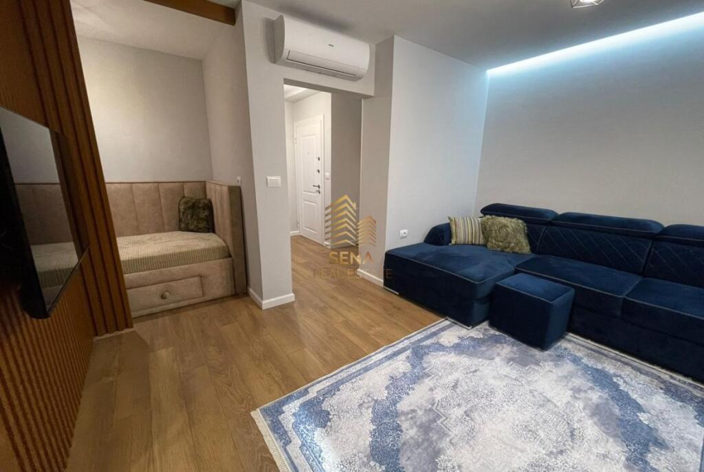 Qira, Apartament 2+1, Rruga Elbasanit, 700 Euro/muaj
