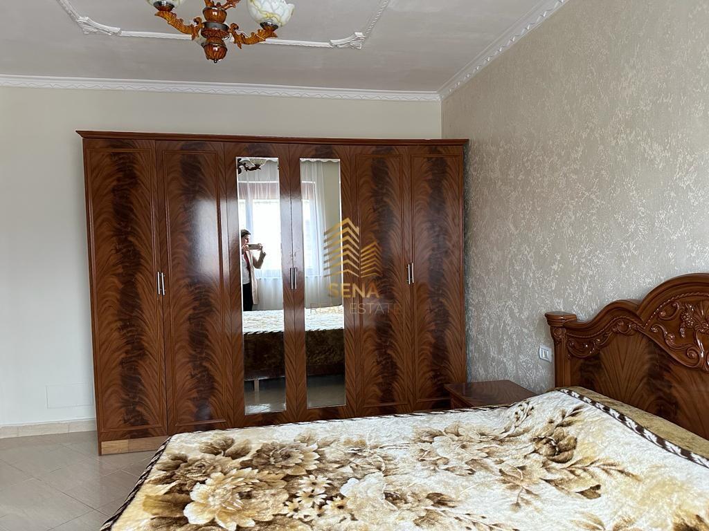 Qira, Apartament 1+1+A,Xhamllik, 450 Euro/muaj