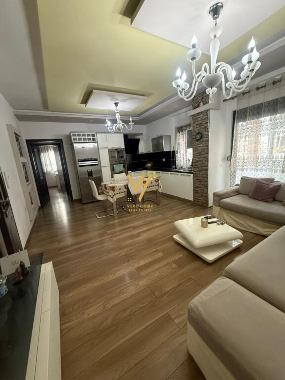 APPARTAMENTO 2+1+2 IN AFFITTO A YZBERISHT 50.000 LEKE