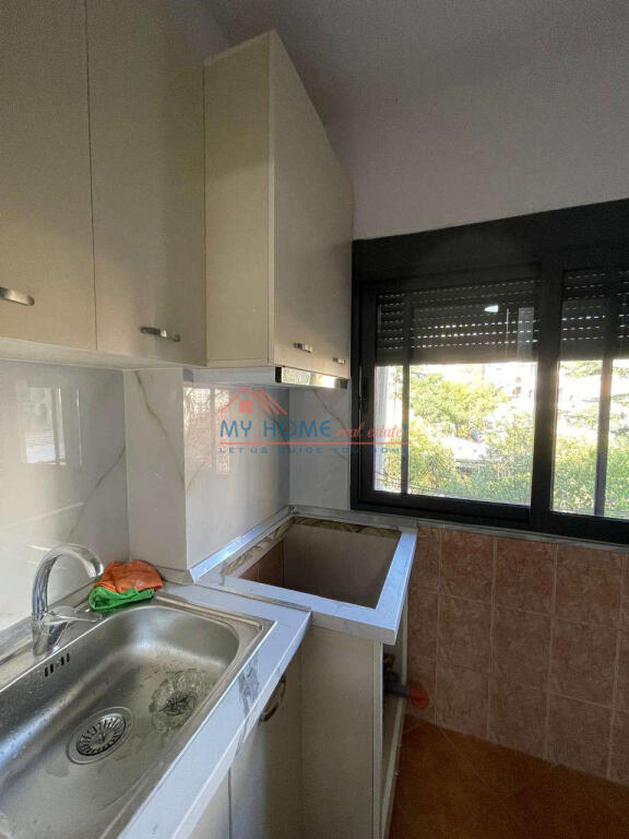Appartamento 2+1 in affitto ad Astir