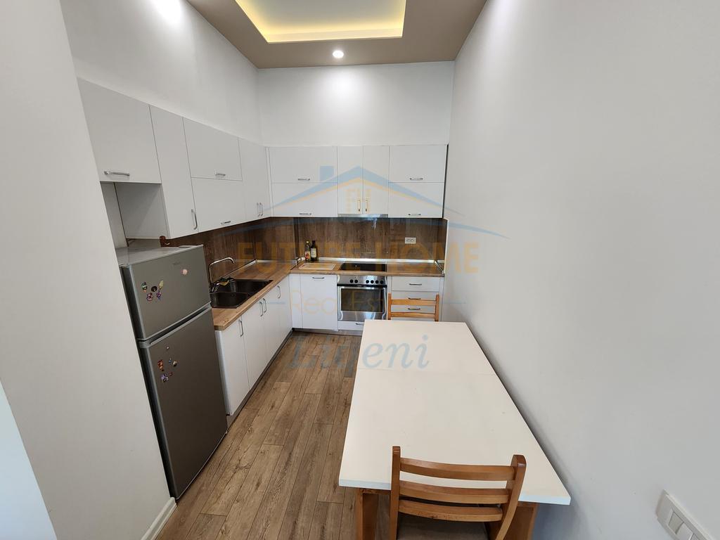 Qera, Apartament 2+1, Liqenii Thate, Tiranë.
