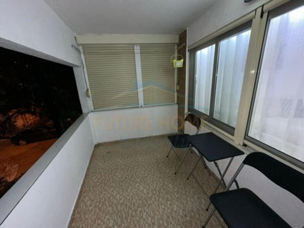 Affitto, Appartamento 1+1, Comune di Parigi, Tirana.