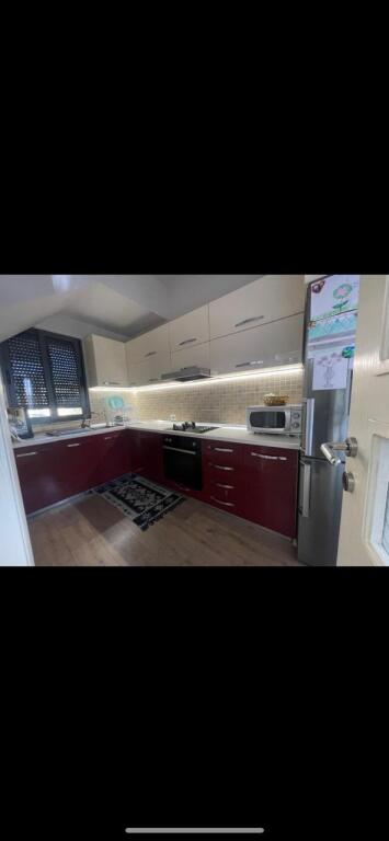 Villa for Rent – Penthouse in 4-Story Villa near American Hospital 2, Tirana