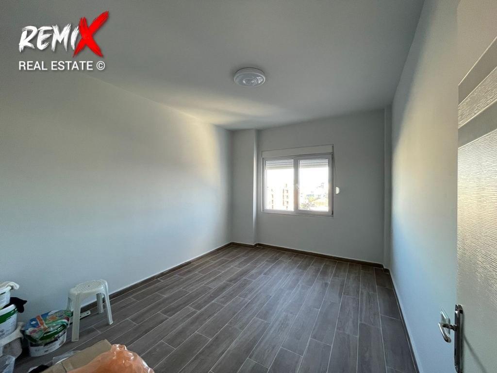 JEPET ME QERA APARTAMENT 2+1 PRANE ZJARREFIKESES DURRES PALLAT I VITIT 2023