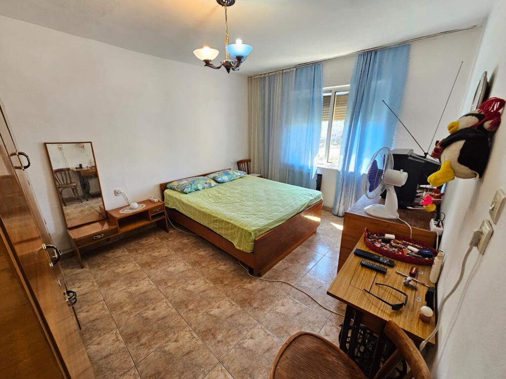 Apartment For Sale 2+1 At Ali Demi (ID B121197) Tirana.​