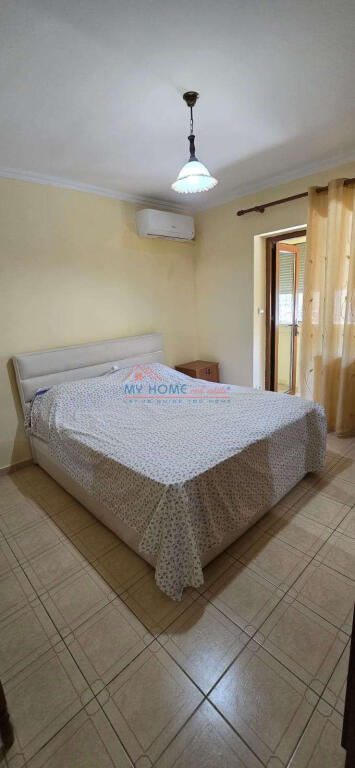 Apartament 2+1+2 ne Shitje rruga Fortuzi Tirane