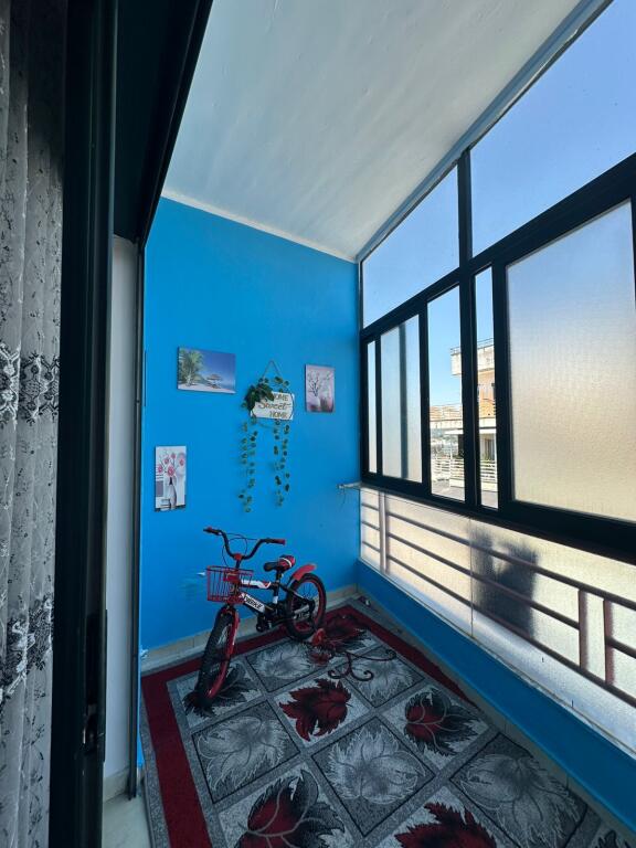 Shitet apartament 1+1 ne Kombinat