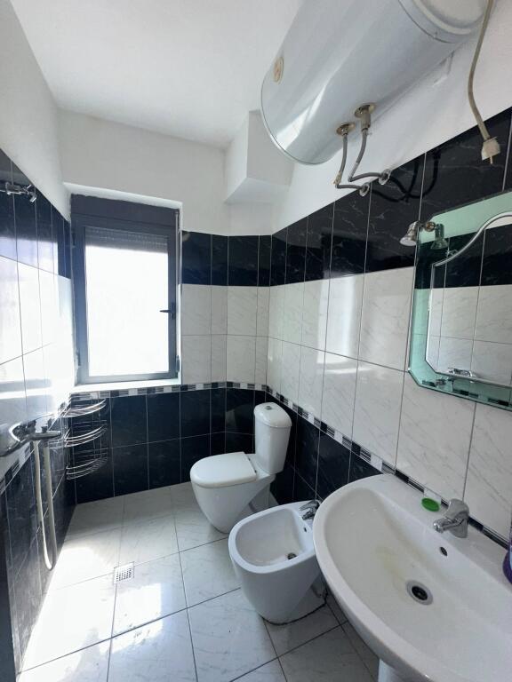 IN VENDITA Appartamento • 1+1+Balcone 📍Tek Dyli Lagja 18,Durres