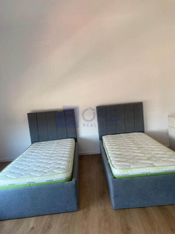 Jepet me qera apartament 2+1 tek Rezidenca Kaimi, Tirane