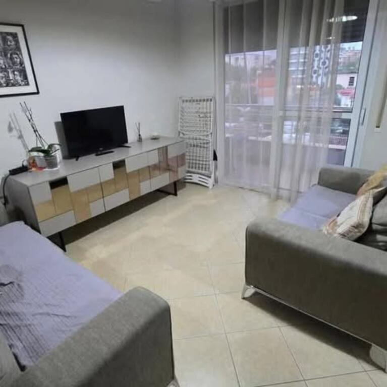 Brryli Shitet Apartament 1+1