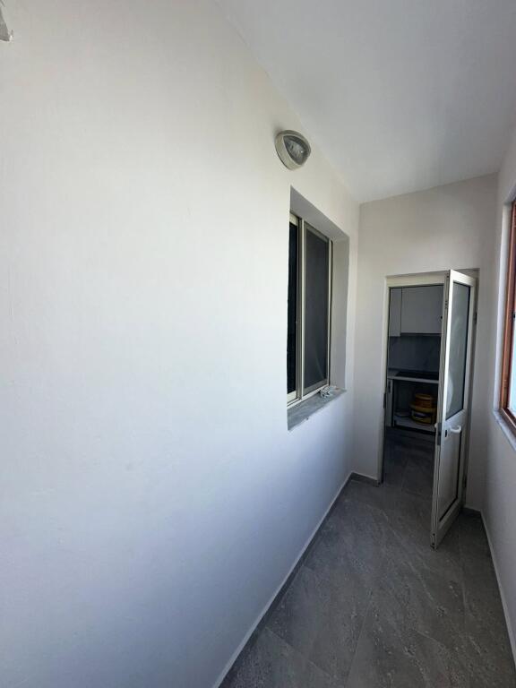 IN VENDITA Appartamento • 1+1+Balcone 📍Tek Dyli Lagja 18,Durres