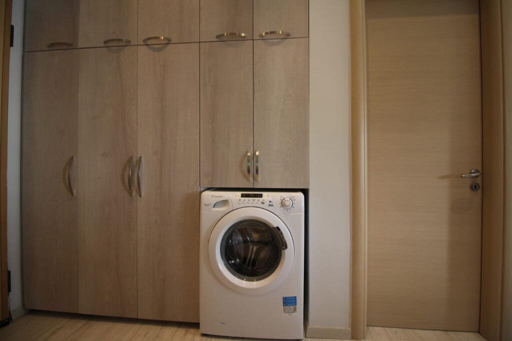 Shitet super apartament ne Sarande