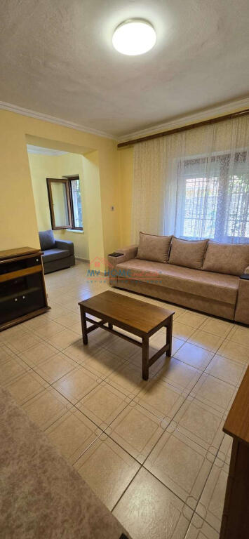 Apartament 2+1+2 ne Shitje rruga Fortuzi Tirane