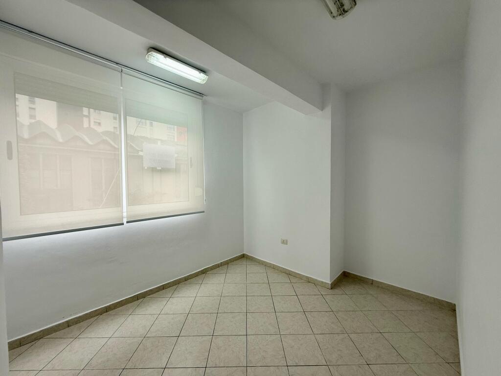 APARTAMENT PER QERA PER ZYRA 700 €