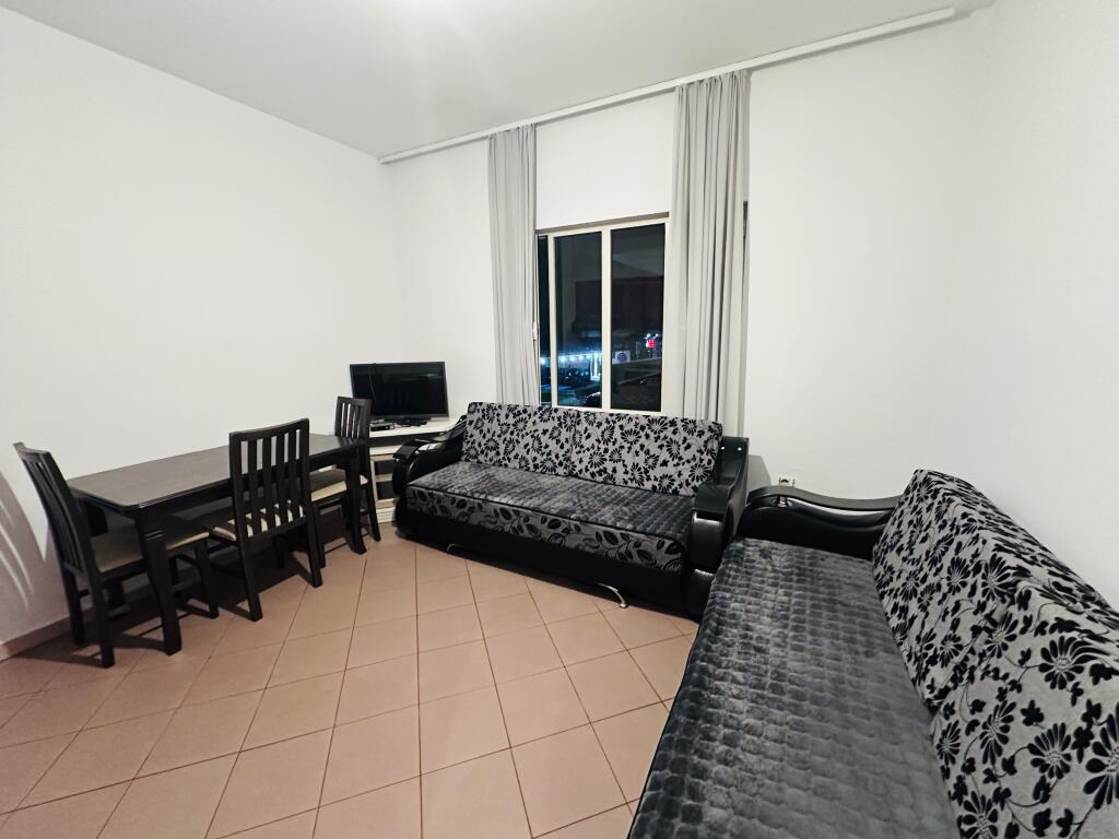 In Affitto Appartamento 2+1+1 Balcone