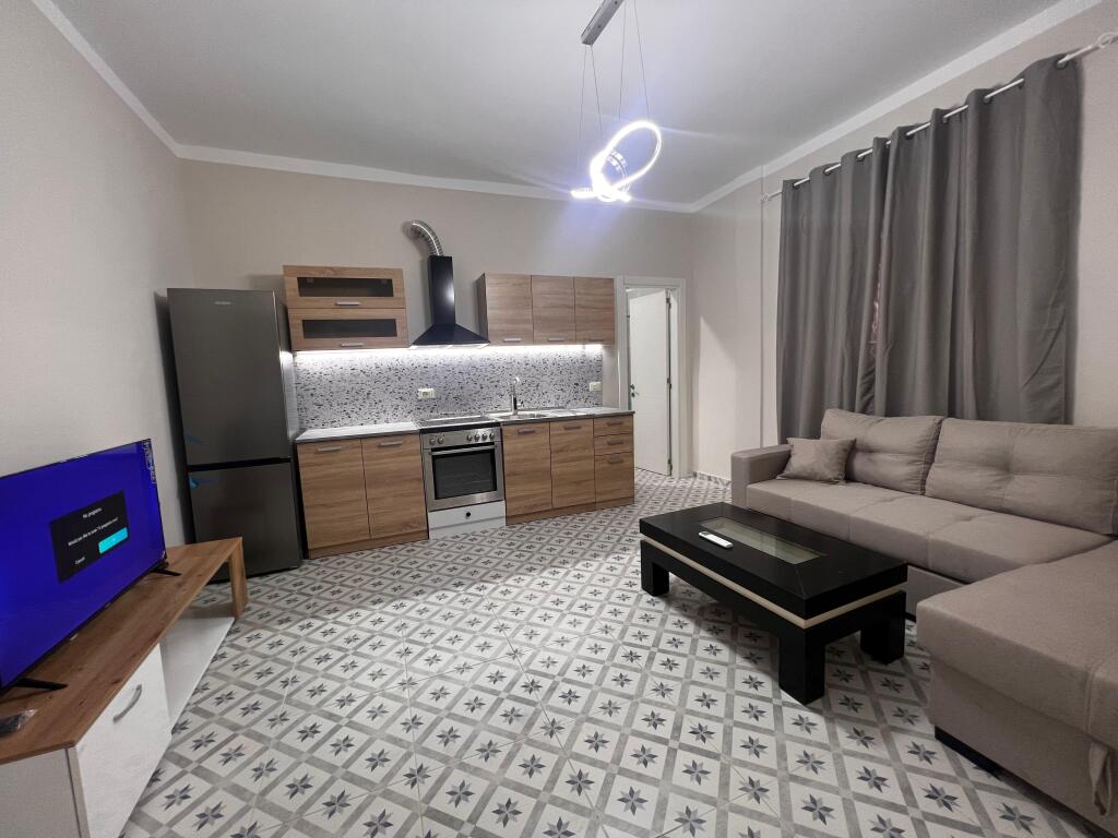 Apartment 1+1 for rent in the Fresku area – Tirana