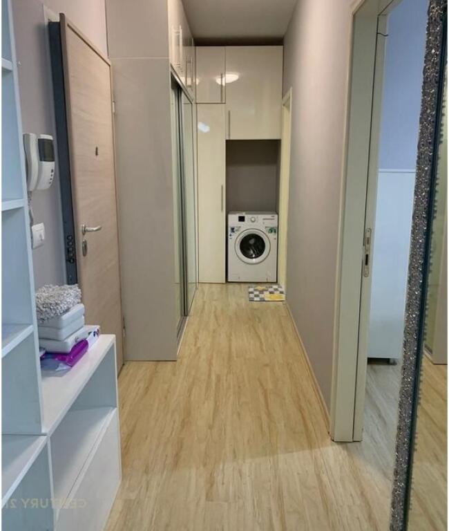 Apartament me qira 1+1, Myslym Shyr