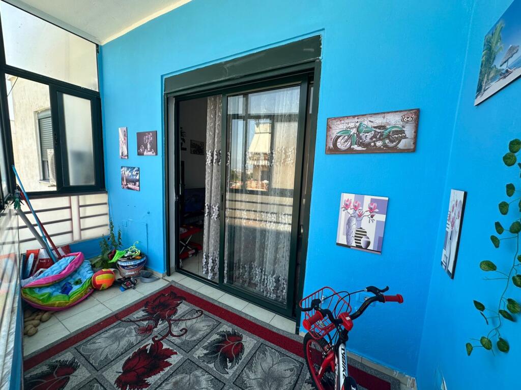 Shitet apartament 1+1 ne Kombinat