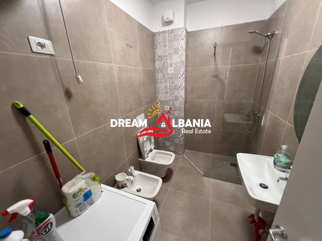 Affittasi appartamento 1+1 in via Karl Gega (ID 42111320)