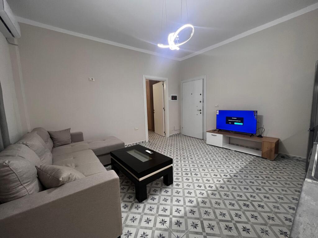 Apartment 1+1 for rent in the Fresku area – Tirana