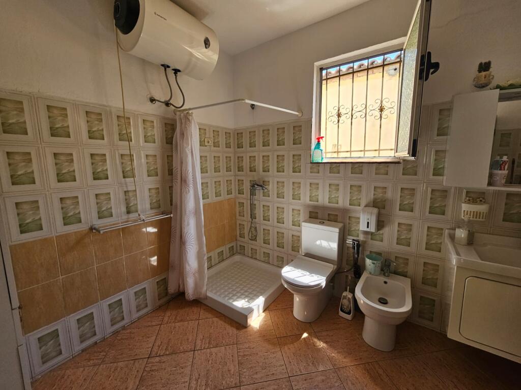 Casa privata in affitto ad Astir!