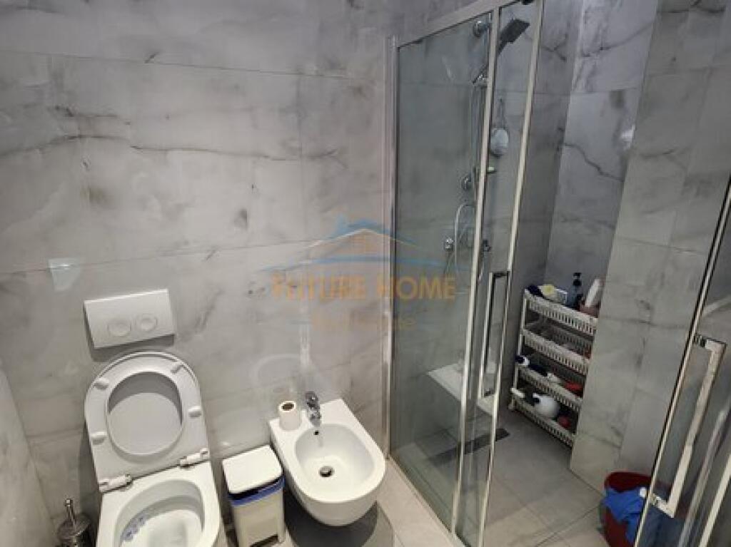 Shitje, Apartament 1+1+Post parkimi , Kompleksi Deliorgji, Tiranë.