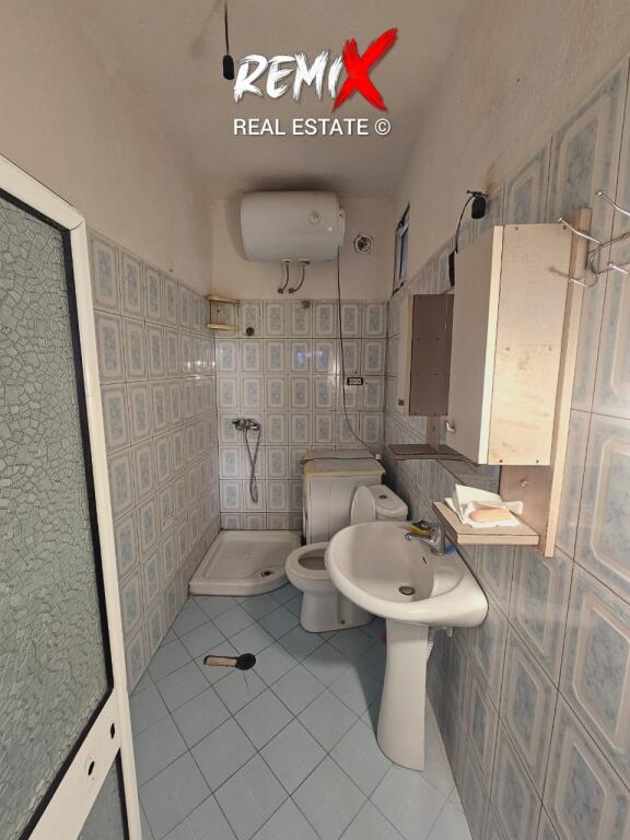 FOR RENT 1ST FLOOR OF A 2-STOREY VILLA WITH YARD NEAR THE FIRE STATION